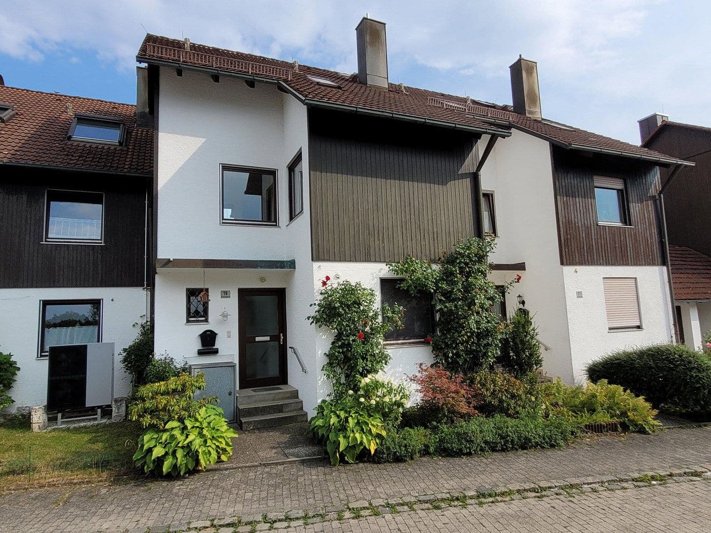 Predaj domu 143 m², pozemok 235 m², Donauschwabenstraße, Eching, Bavorsko Predaj domu 143 m², pozemok 235 m², Donauschwabenstraße, Eching, Bavorsko