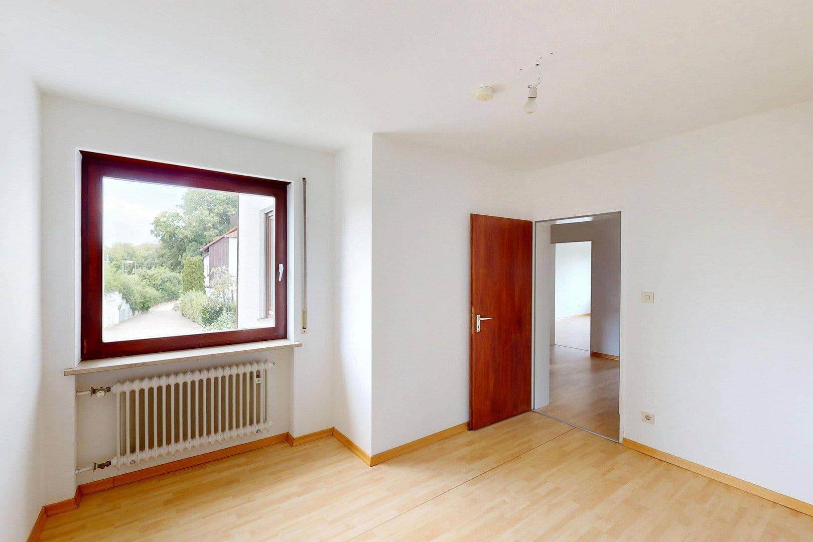 Predaj domu 143 m², pozemok 235 m², Donauschwabenstraße, Eching, Bavorsko Predaj domu 143 m², pozemok 235 m², Donauschwabenstraße, Eching, Bavorsko
