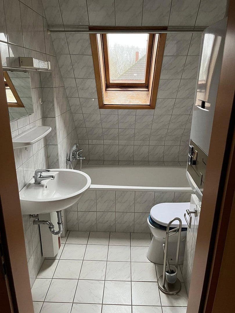 Prenájom bytu 2-izbový 43 m², Oberhausen, Severné Porýnie - Westfálsko Prenájom bytu 2-izbový 43 m², Oberhausen, Severné Porýnie - Westfálsko