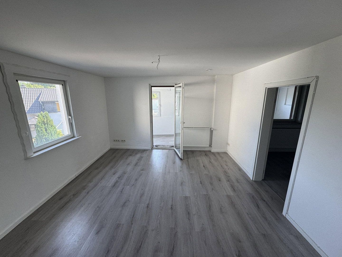 Predaj domu 115 m², pozemok 1.025 m², Im Hohlenfels 24, Kirn, Porýnie-Falcko Predaj domu 115 m², pozemok 1.025 m², Im Hohlenfels 24, Kirn, Porýnie-Falcko