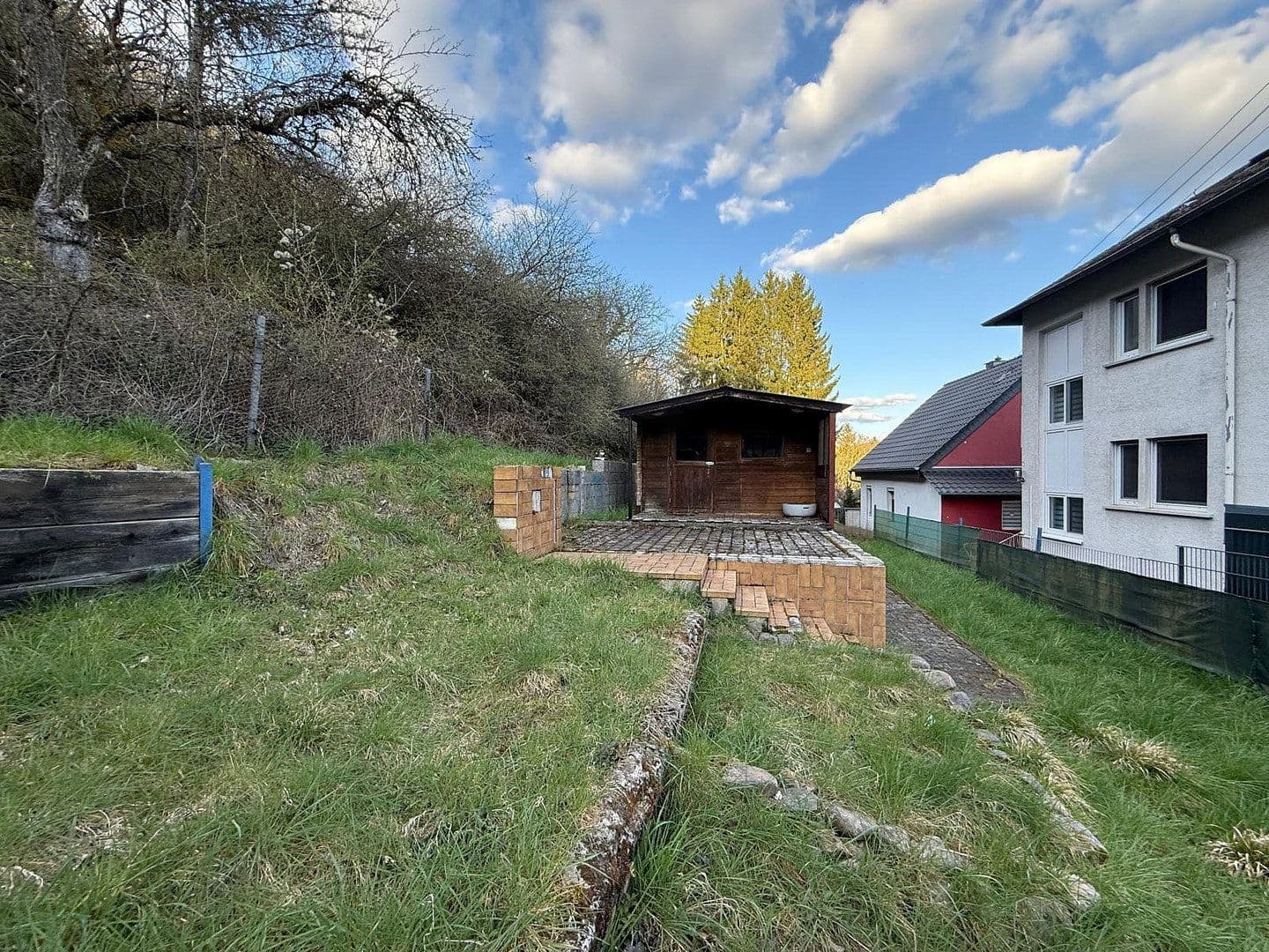 Predaj domu 115 m², pozemok 1.025 m², Im Hohlenfels 24, Kirn, Porýnie-Falcko Predaj domu 115 m², pozemok 1.025 m², Im Hohlenfels 24, Kirn, Porýnie-Falcko