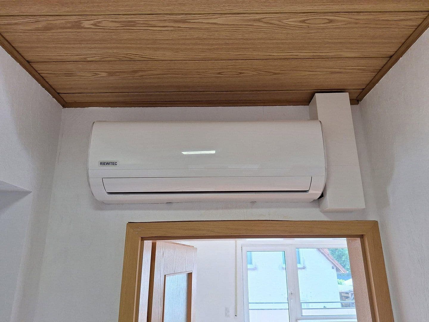 Prenájom bytu 4-izbový 125 m², Neuberg, Hesensko Prenájom bytu 4-izbový 125 m², Neuberg, Hesensko