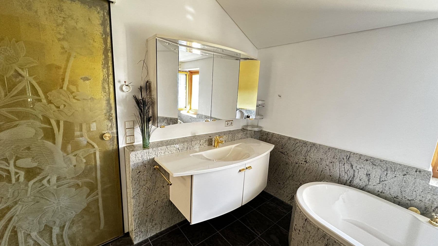Prenájom bytu 2-izbový 69 m², Bad Herrenalb, Bádensko-Wurttembersko Prenájom bytu 2-izbový 69 m², Bad Herrenalb, Bádensko-Wurttembersko