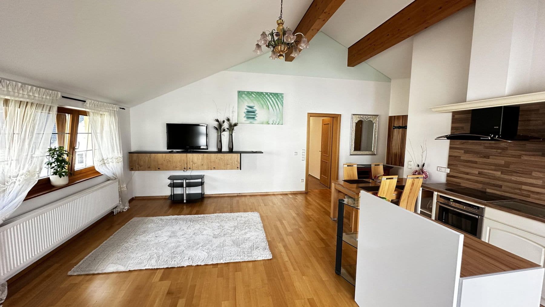 Prenájom bytu 2-izbový 69 m², Bad Herrenalb, Bádensko-Wurttembersko Prenájom bytu 2-izbový 69 m², Bad Herrenalb, Bádensko-Wurttembersko