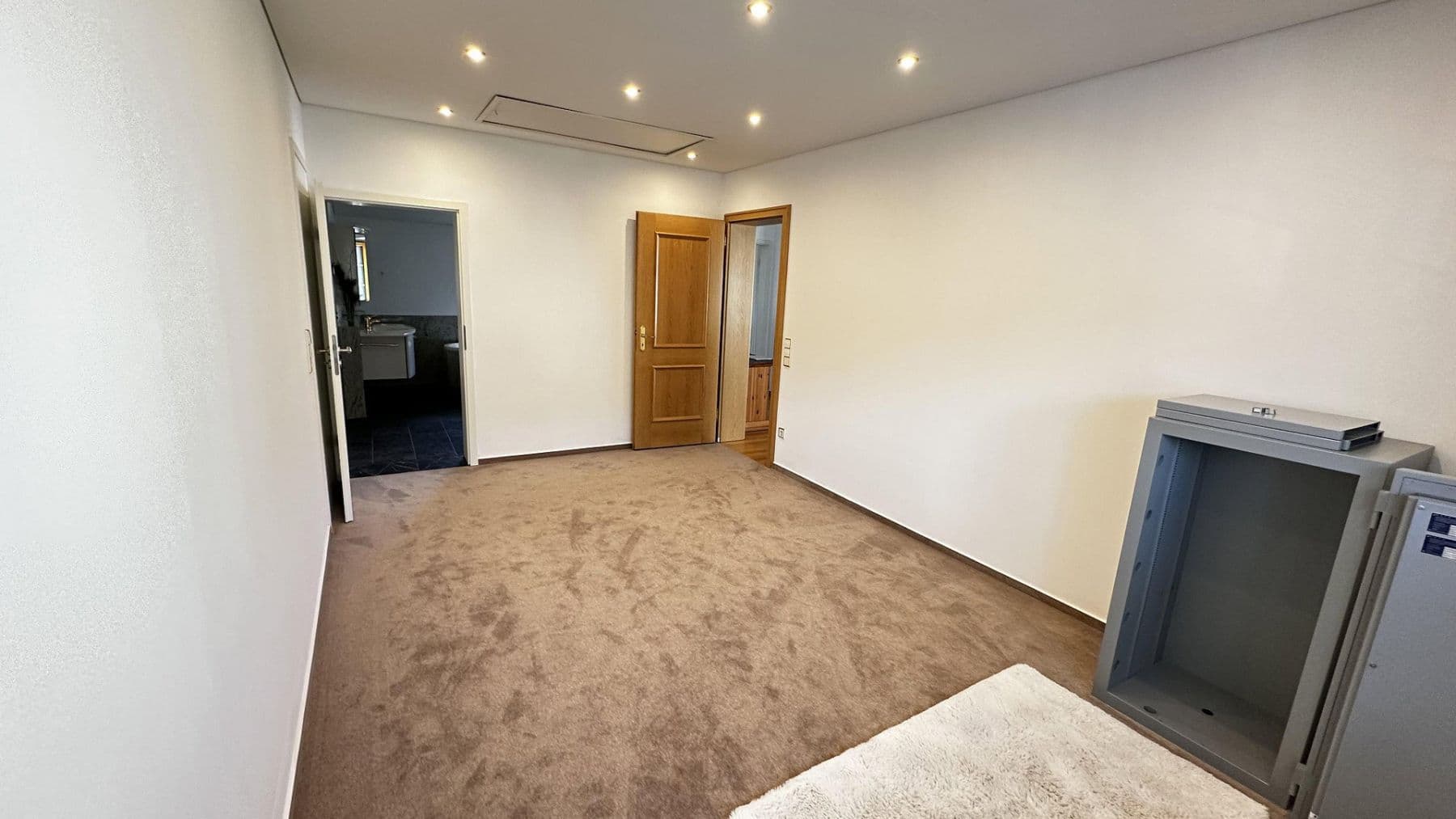 Prenájom bytu 2-izbový 69 m², Bad Herrenalb, Bádensko-Wurttembersko Prenájom bytu 2-izbový 69 m², Bad Herrenalb, Bádensko-Wurttembersko