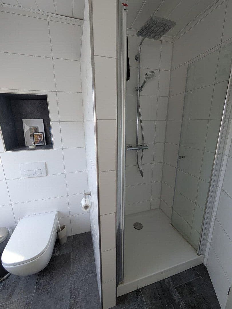 Predaj domu 200 m², pozemok 719 m², Ahornstr. 34, Markt Bibart, Bavorsko Predaj domu 200 m², pozemok 719 m², Ahornstr. 34, Markt Bibart, Bavorsko