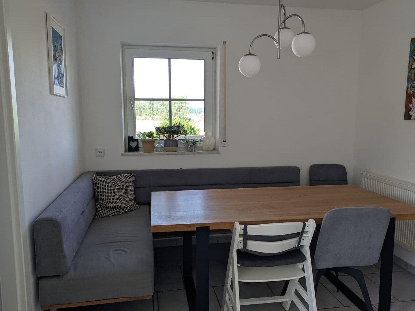 Predaj domu 200 m², pozemok 719 m², Ahornstr. 34, Markt Bibart, Bavorsko Predaj domu 200 m², pozemok 719 m², Ahornstr. 34, Markt Bibart, Bavorsko