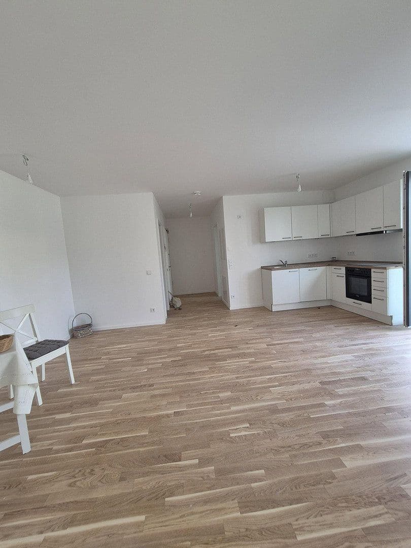 Prenájom bytu 1-izbový 43 m², Schillerstr. 21, Berlin, Berlín Prenájom bytu 1-izbový 43 m², Schillerstr. 21, Berlin, Berlín