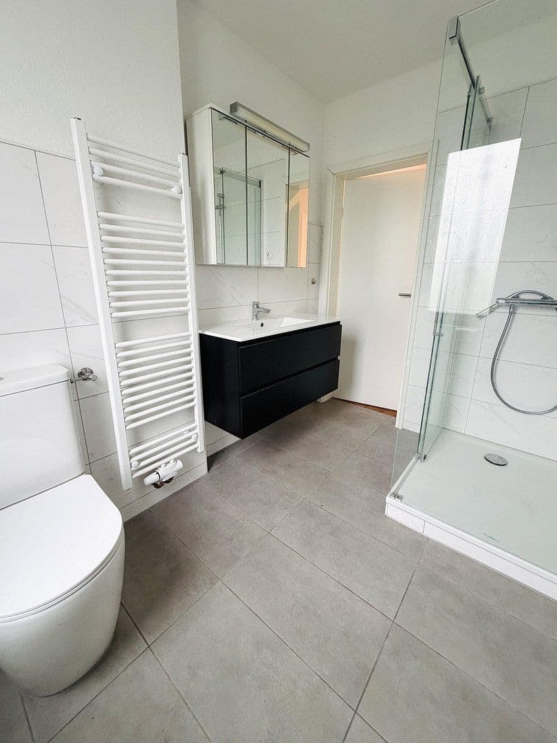 Prenájom domu 180 m², pozemok 800 m², Stadthagen, Dolné Sasko Prenájom domu 180 m², pozemok 800 m², Stadthagen, Dolné Sasko