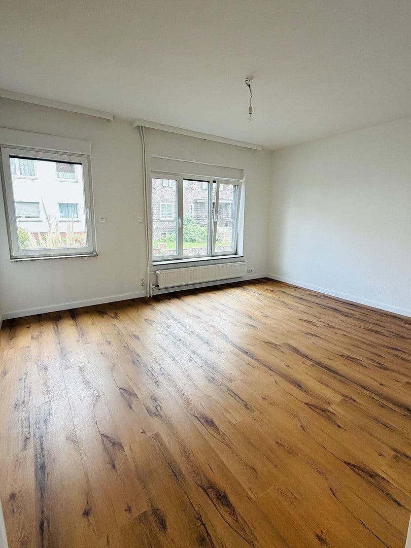 Prenájom domu 180 m², pozemok 800 m², Stadthagen, Dolné Sasko Prenájom domu 180 m², pozemok 800 m², Stadthagen, Dolné Sasko