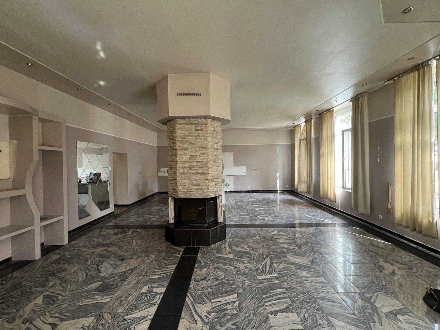 Prenájom bytu 3-izbový 160 m², Viktor-Reuter-Str. 53, Herne, Severné Porýnie - Westfálsko Prenájom bytu 3-izbový 160 m², Viktor-Reuter-Str. 53, Herne, Severné Porýnie - Westfálsko