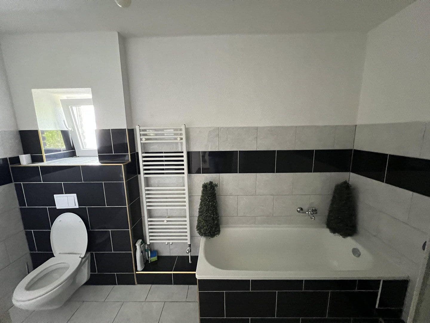 Prenájom bytu 3-izbový 76 m², Viktor-Reuter-Str. 53, Herne, Severné Porýnie - Westfálsko Prenájom bytu 3-izbový 76 m², Viktor-Reuter-Str. 53, Herne, Severné Porýnie - Westfálsko