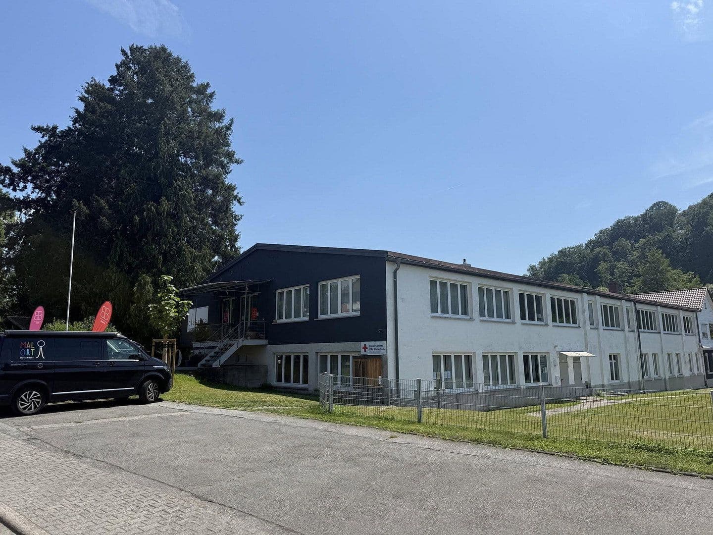 Prenájom kancelárie 100 m², Pfadwiesenstraße 27, Mörlenbach, Hesensko Prenájom kancelárie 100 m², Pfadwiesenstraße 27, Mörlenbach, Hesensko