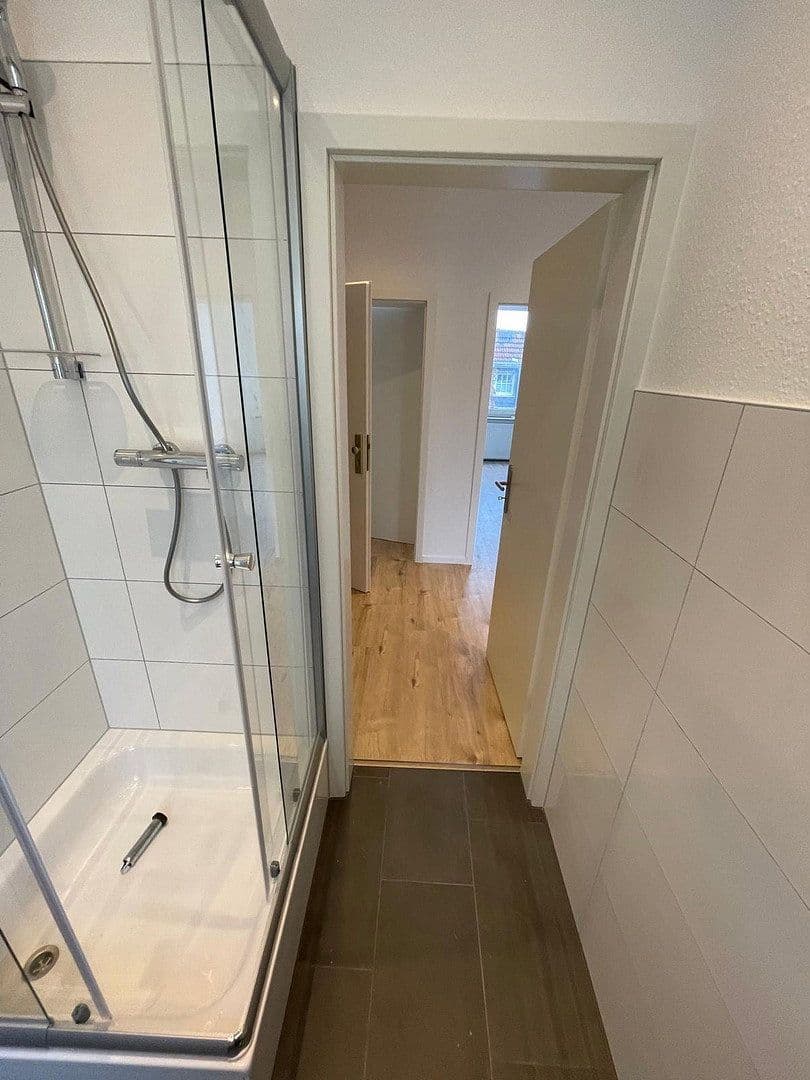 Prenájom bytu 2-izbový 40 m², Vereinstr. 100, Krefeld, Severné Porýnie - Westfálsko Prenájom bytu 2-izbový 40 m², Vereinstr. 100, Krefeld, Severné Porýnie - Westfálsko