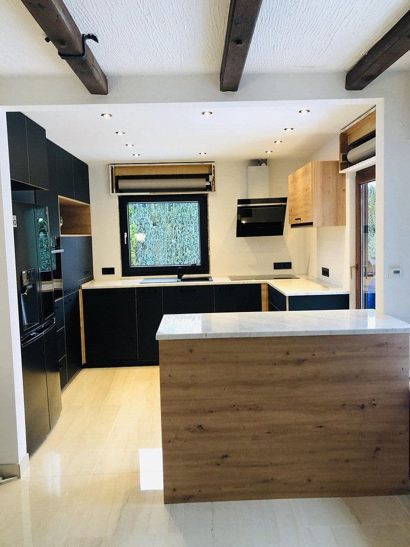 Predaj domu 216 m², pozemok 745 m², Werdohl, Severné Porýnie - Westfálsko Predaj domu 216 m², pozemok 745 m², Werdohl, Severné Porýnie - Westfálsko
