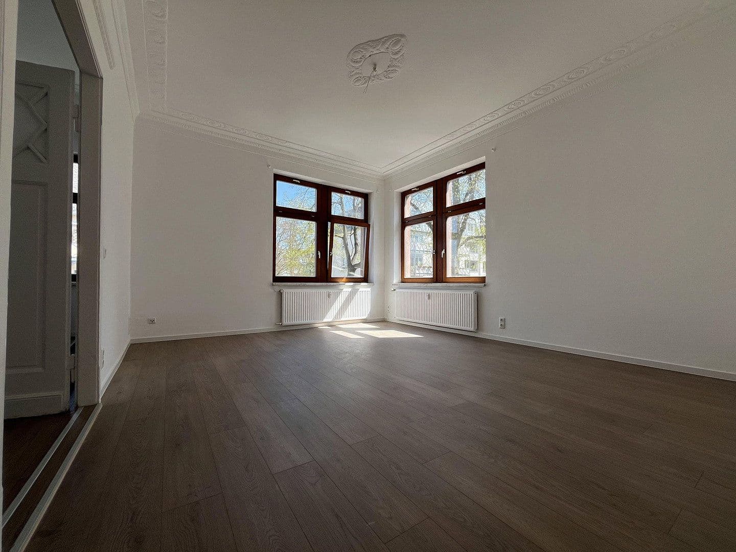 Prenájom bytu 3-izbový 85 m², Thomas-Mann-Straße 13, Zwickau, Sasko Prenájom bytu 3-izbový 85 m², Thomas-Mann-Straße 13, Zwickau, Sasko