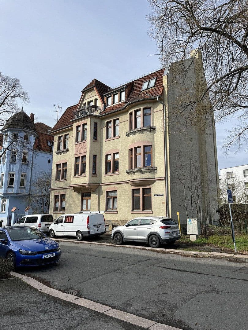 Prenájom bytu 3-izbový 85 m², Thomas-Mann-Straße 13, Zwickau, Sasko Prenájom bytu 3-izbový 85 m², Thomas-Mann-Straße 13, Zwickau, Sasko