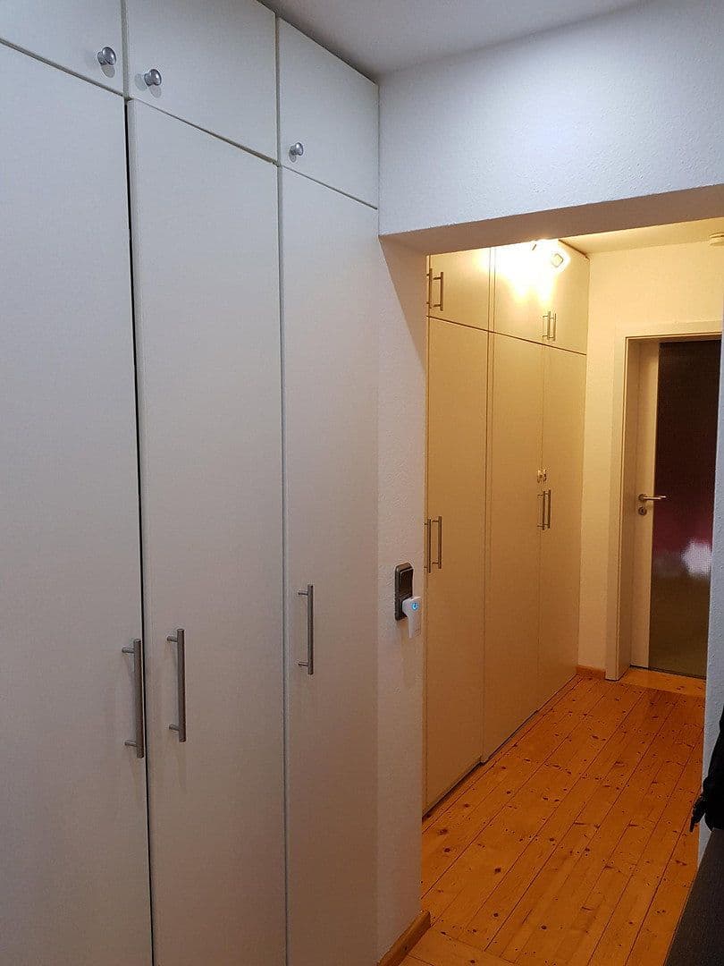 Prenájom bytu 4-izbový 110 m², Hanau, Hesensko Prenájom bytu 4-izbový 110 m², Hanau, Hesensko