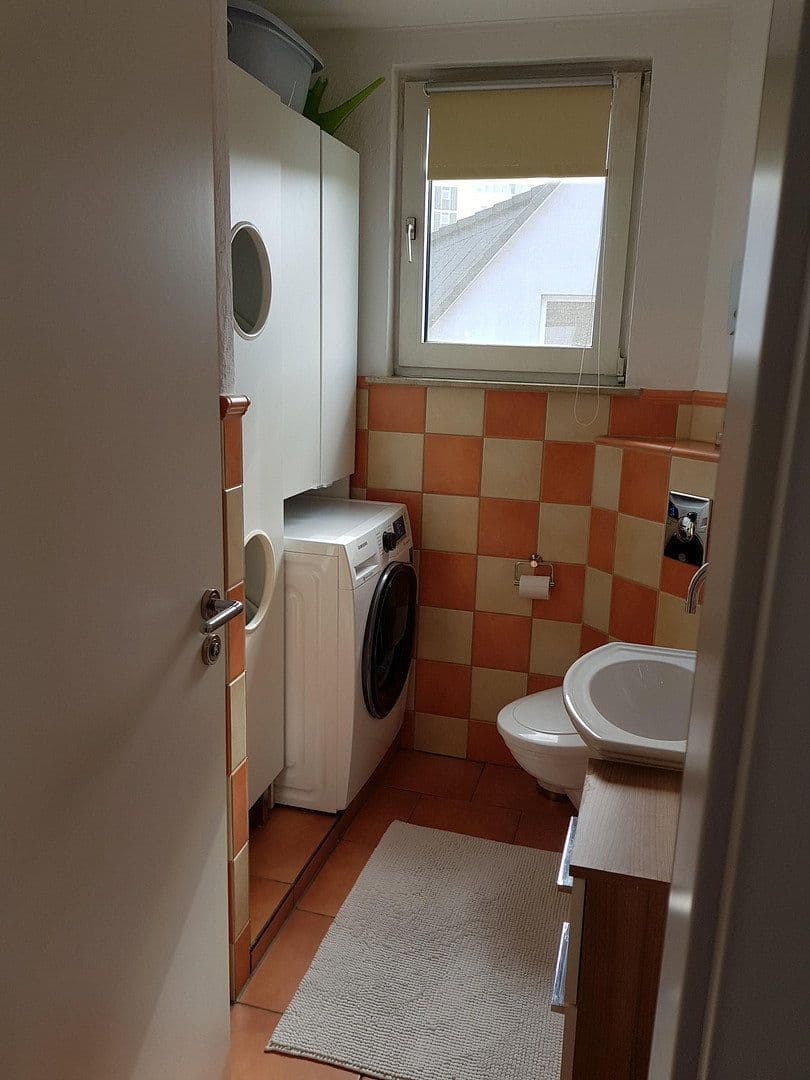 Prenájom bytu 4-izbový 110 m², Hanau, Hesensko Prenájom bytu 4-izbový 110 m², Hanau, Hesensko