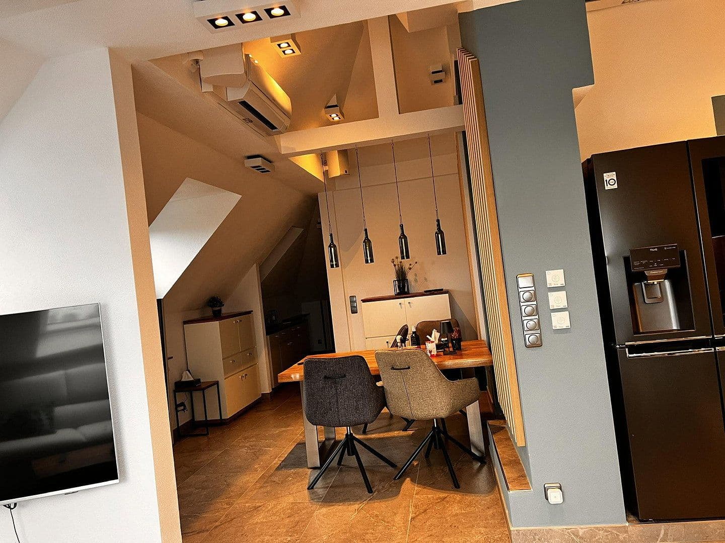 Prenájom bytu 2-izbový 63 m², Albert-Roßhaupter-Str. 46, München, Bavorsko Prenájom bytu 2-izbový 63 m², Albert-Roßhaupter-Str. 46, München, Bavorsko