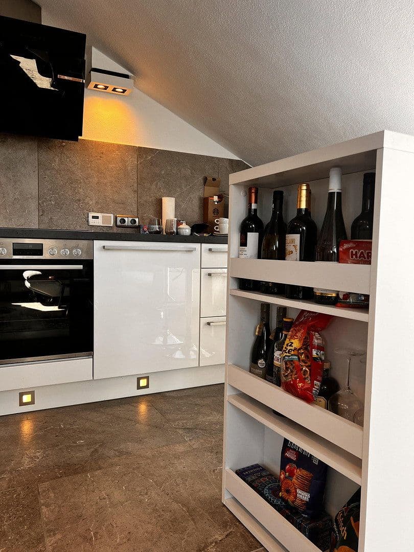 Prenájom bytu 2-izbový 63 m², Albert-Roßhaupter-Str. 46, München, Bavorsko Prenájom bytu 2-izbový 63 m², Albert-Roßhaupter-Str. 46, München, Bavorsko