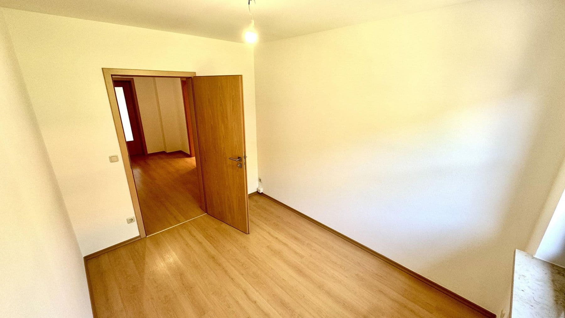 Prenájom bytu 3-izbový 82 m², Bad Tölz, Bavorsko Prenájom bytu 3-izbový 82 m², Bad Tölz, Bavorsko