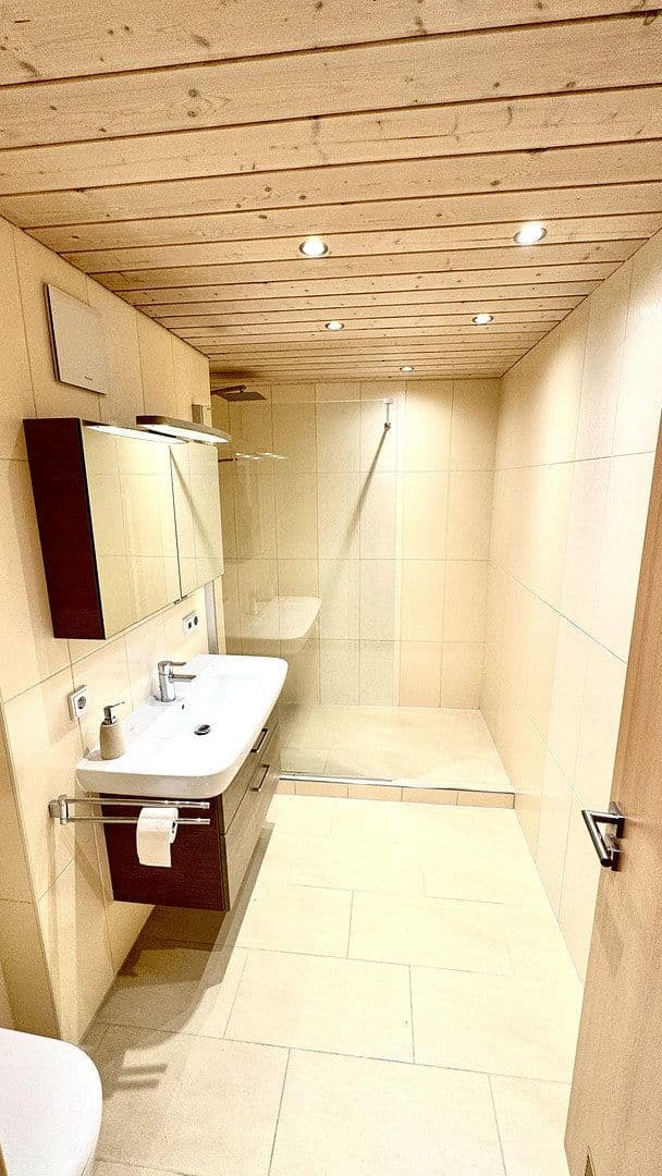 Prenájom bytu 3-izbový 82 m², Bad Tölz, Bavorsko Prenájom bytu 3-izbový 82 m², Bad Tölz, Bavorsko