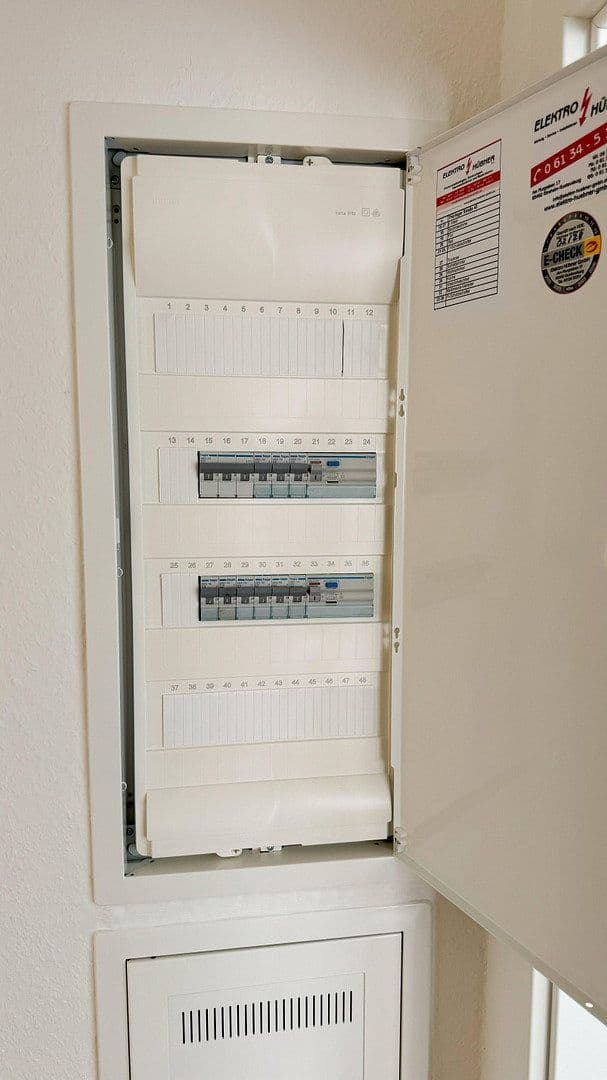 Predaj bytu 2-izbový 49 m², Thüringer Straße 43, Rüsselsheim am Main, Hesensko Predaj bytu 2-izbový 49 m², Thüringer Straße 43, Rüsselsheim am Main, Hesensko