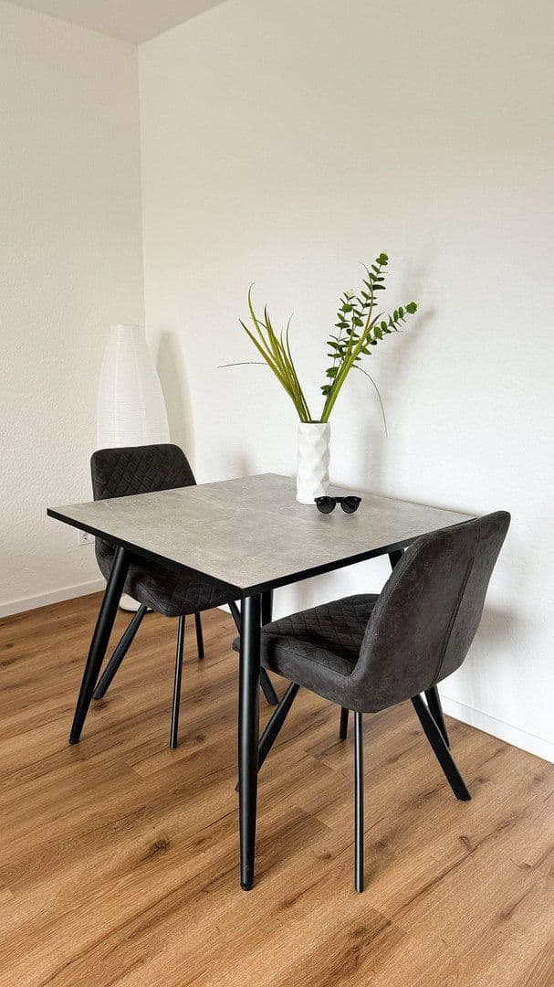 Predaj bytu 2-izbový 49 m², Thüringer Straße 43, Rüsselsheim am Main, Hesensko Predaj bytu 2-izbový 49 m², Thüringer Straße 43, Rüsselsheim am Main, Hesensko