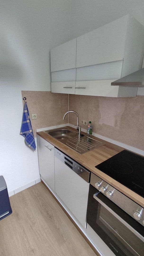 Prenájom bytu 2-izbový 44 m², Leipziger Str. 49, Essen, Severné Porýnie - Westfálsko Prenájom bytu 2-izbový 44 m², Leipziger Str. 49, Essen, Severné Porýnie - Westfálsko