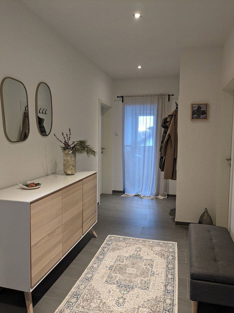 Prenájom bytu 3-izbový 89 m², Bgm.-Kamhuber-Straße, Heldenstein, Bavorsko Prenájom bytu 3-izbový 89 m², Bgm.-Kamhuber-Straße, Heldenstein, Bavorsko