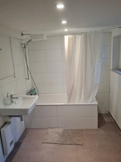 Prenájom bytu 1-izbový 31 m², Friederikastraße 64, Bochum, Severné Porýnie - Westfálsko Prenájom bytu 1-izbový 31 m², Friederikastraße 64, Bochum, Severné Porýnie - Westfálsko