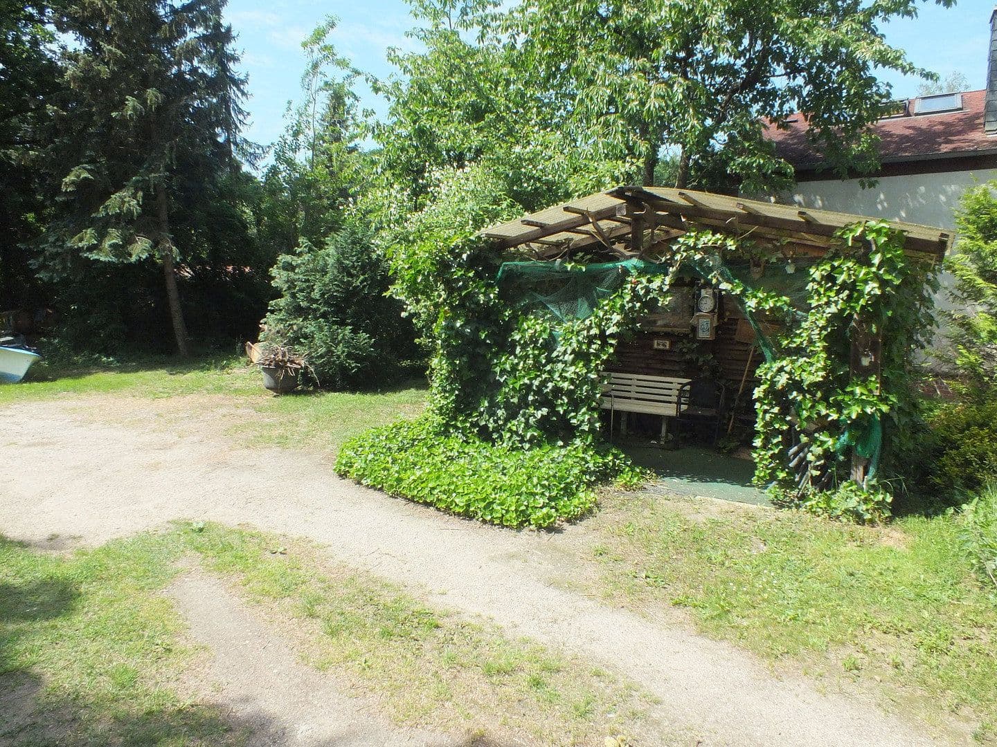 Predaj domu 104 m², pozemok 1.822 m², Milmersdorf, Brandenbursko Predaj domu 104 m², pozemok 1.822 m², Milmersdorf, Brandenbursko