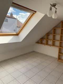 Prenájom bytu 3-izbový 85 m², Aschaffenburg, Bavorsko Prenájom bytu 3-izbový 85 m², Aschaffenburg, Bavorsko