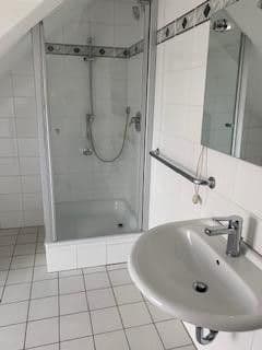 Prenájom bytu 3-izbový 85 m², Aschaffenburg, Bavorsko Prenájom bytu 3-izbový 85 m², Aschaffenburg, Bavorsko