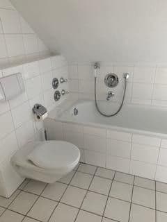 Prenájom bytu 3-izbový 85 m², Aschaffenburg, Bavorsko Prenájom bytu 3-izbový 85 m², Aschaffenburg, Bavorsko