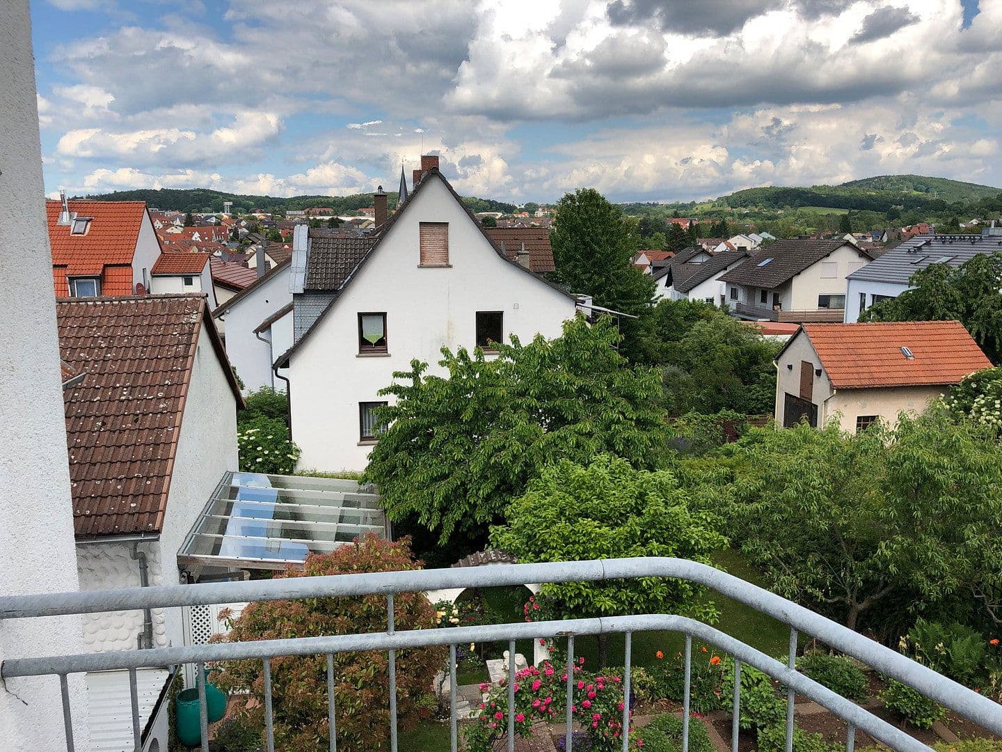 Prenájom bytu 3-izbový 85 m², Aschaffenburg, Bavorsko Prenájom bytu 3-izbový 85 m², Aschaffenburg, Bavorsko