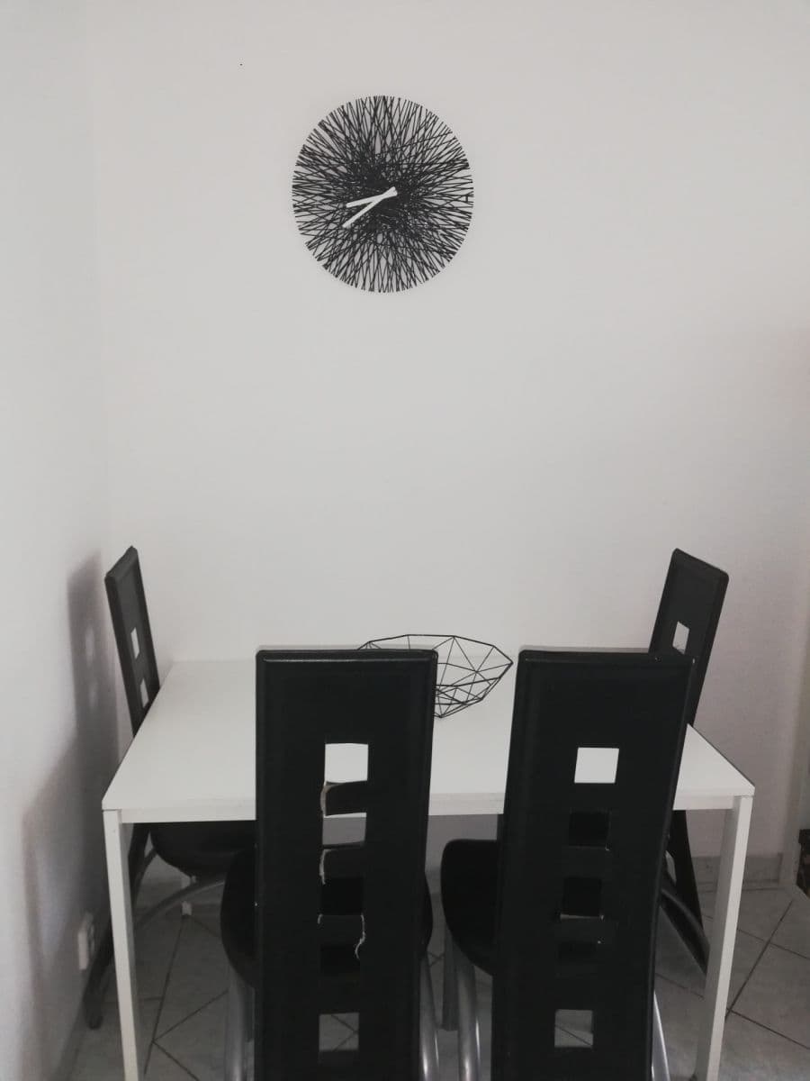 Prenájom bytu 2-izbový 56 m², Špálova, Olomouc, Olomoucký kraj Prenájom bytu 2-izbový 56 m², Špálova, Olomouc, Olomoucký kraj