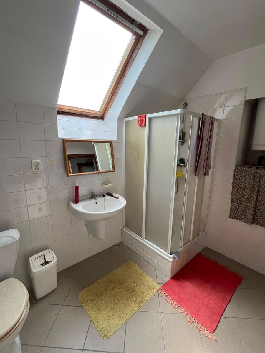 Predaj domu 161 m², pozemok 701 m², nám. 9. května, Ondřejov, Středočeský kraj Predaj domu 161 m², pozemok 701 m², nám. 9. května, Ondřejov, Středočeský kraj