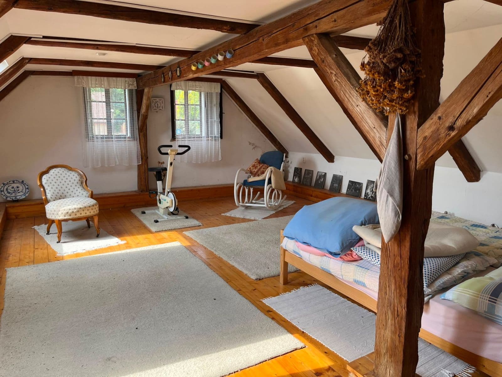 Predaj domu 161 m², pozemok 701 m², nám. 9. května, Ondřejov, Středočeský kraj Predaj domu 161 m², pozemok 701 m², nám. 9. května, Ondřejov, Středočeský kraj