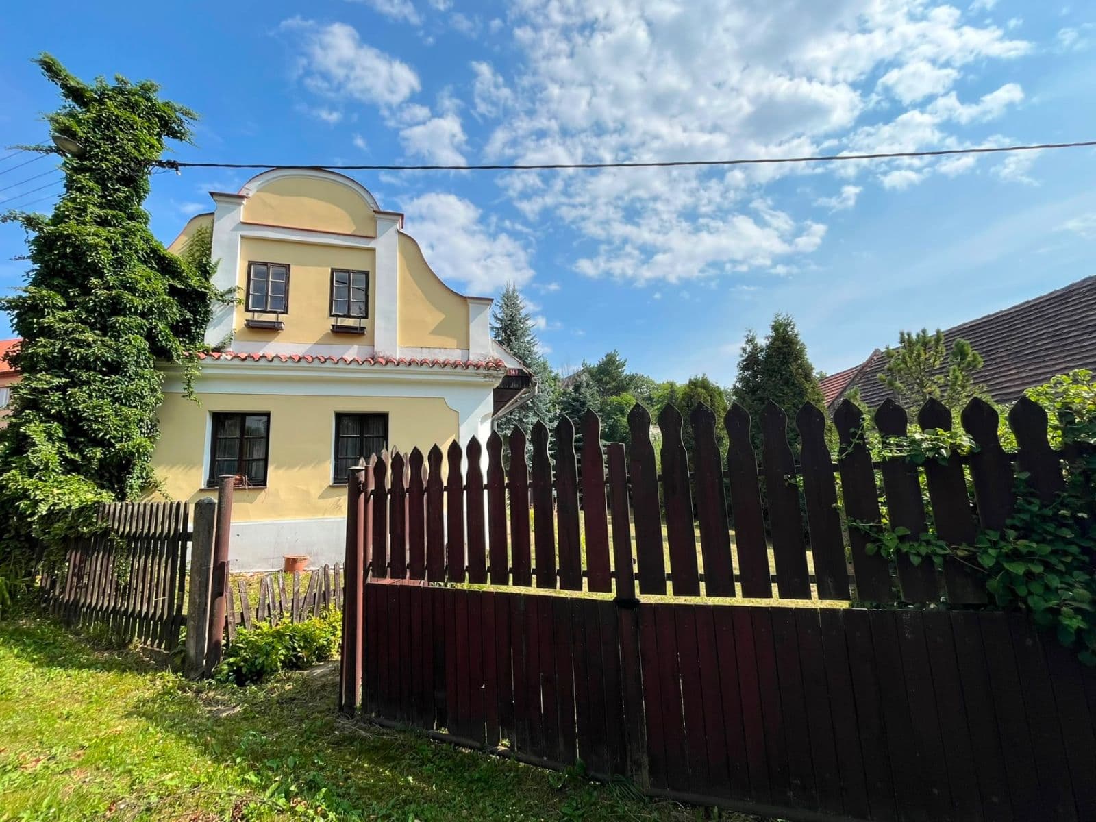 Predaj domu 161 m², pozemok 701 m², nám. 9. května, Ondřejov, Středočeský kraj Predaj domu 161 m², pozemok 701 m², nám. 9. května, Ondřejov, Středočeský kraj