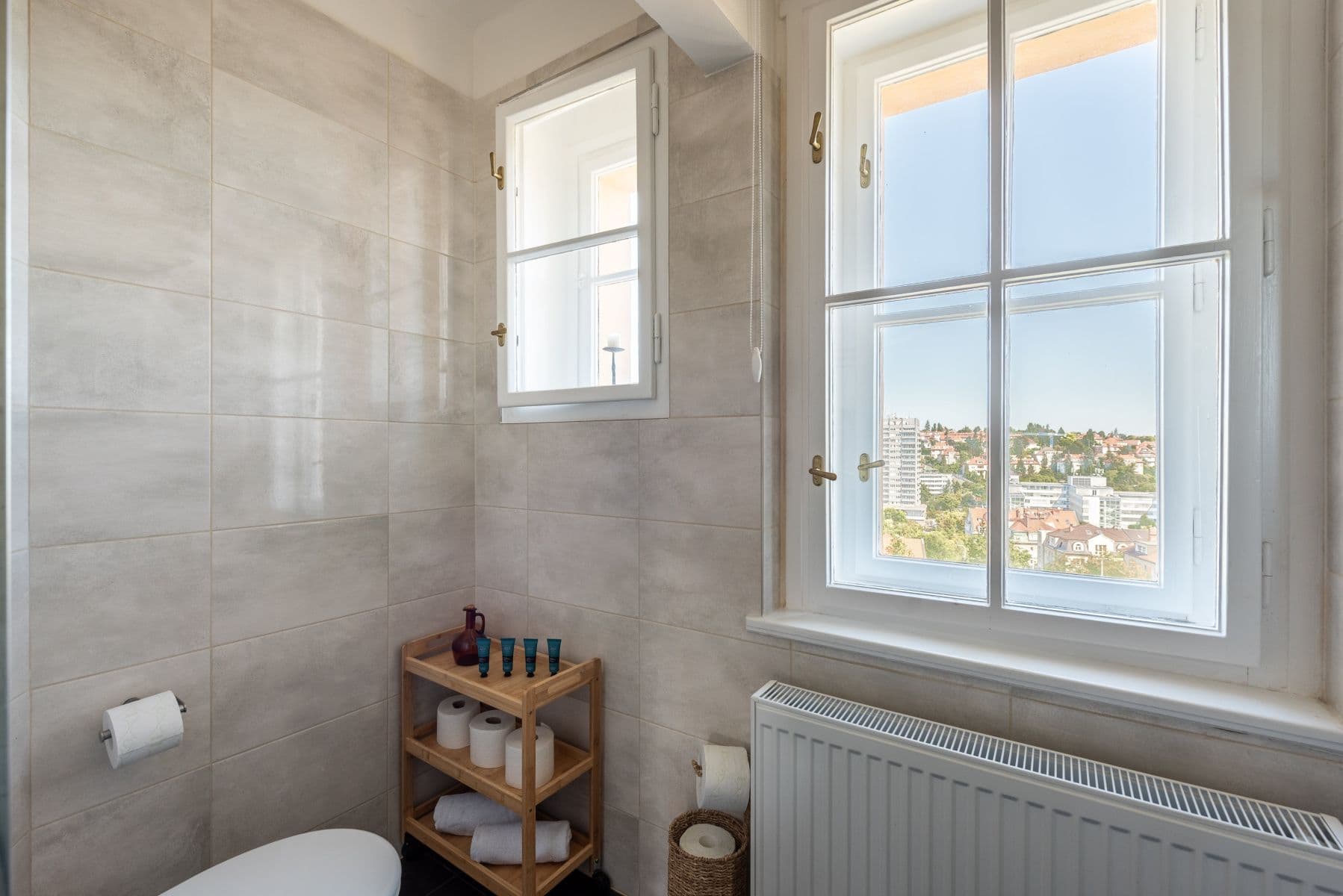 Prenájom bytu 105 m², Lomená, Praha, Praha Prenájom bytu 105 m², Lomená, Praha, Praha