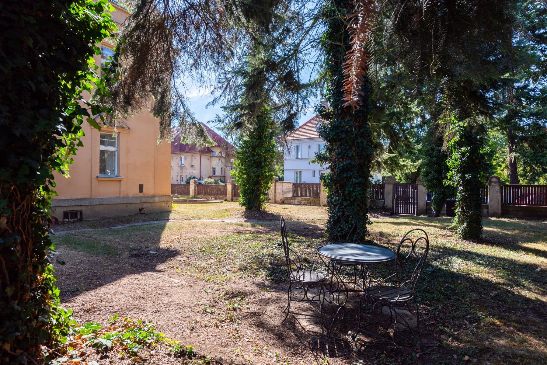 Prenájom bytu 105 m², Lomená, Praha, Praha Prenájom bytu 105 m², Lomená, Praha, Praha