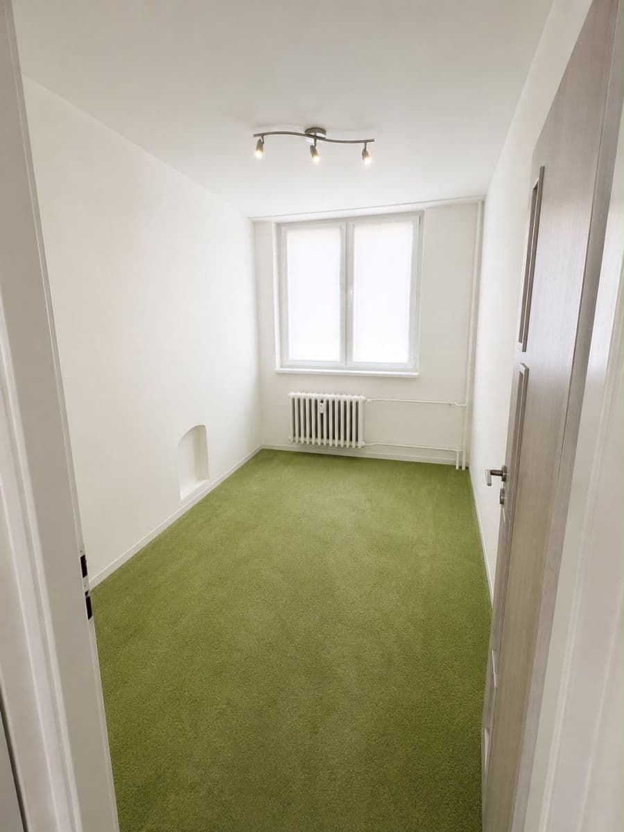 Predaj bytu 4-izbový 67 m², B. Němcové, Meziboří, Ústecký kraj Predaj bytu 4-izbový 67 m², B. Němcové, Meziboří, Ústecký kraj
