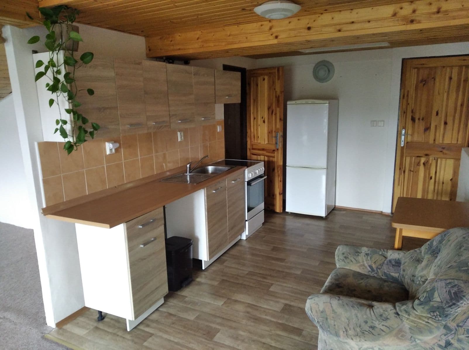 Prenájom bytu 1-izbový 40 m², Lázeňská, Liberec, Liberecký kraj Prenájom bytu 1-izbový 40 m², Lázeňská, Liberec, Liberecký kraj