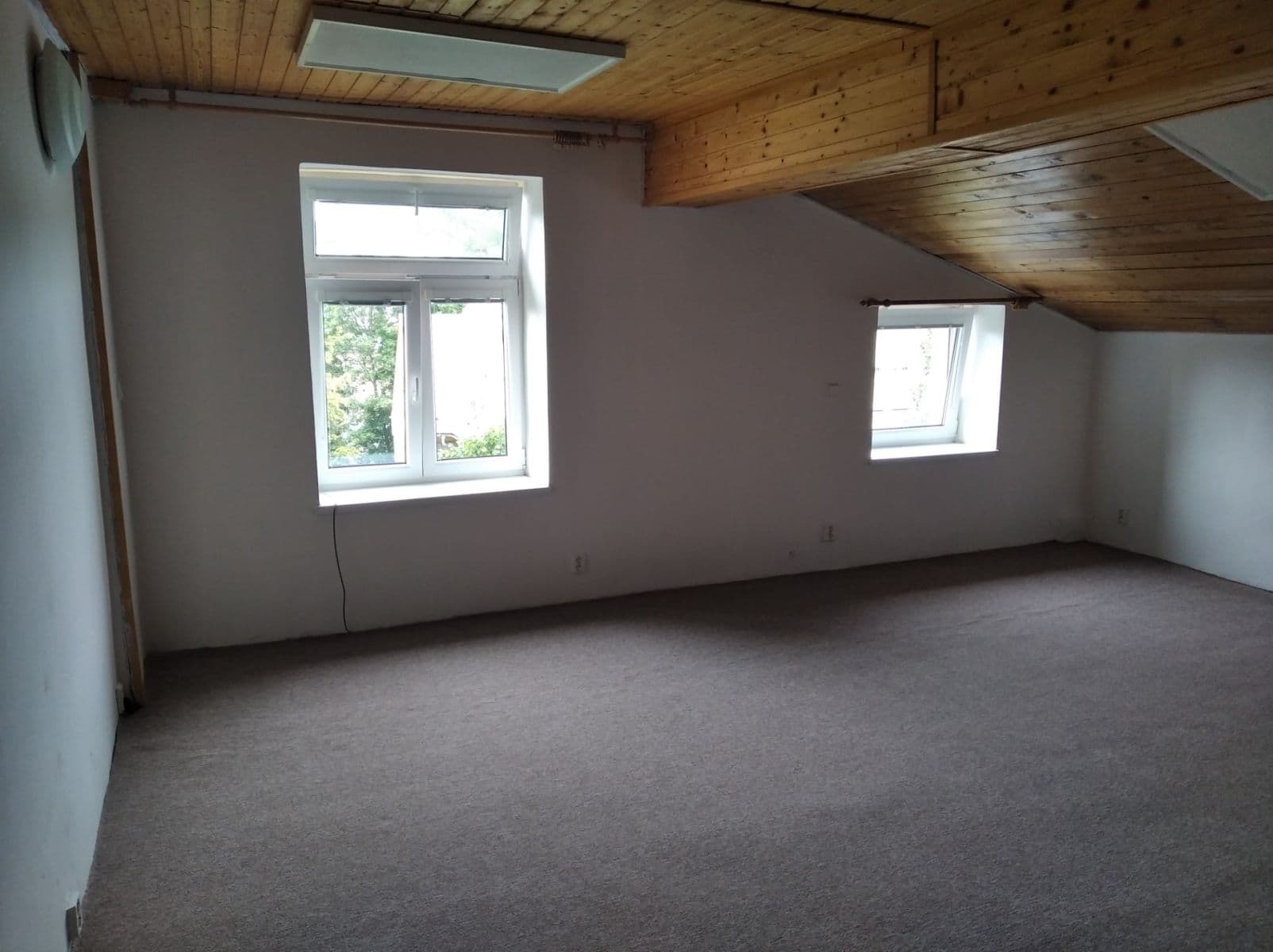 Prenájom bytu 1-izbový 40 m², Lázeňská, Liberec, Liberecký kraj Prenájom bytu 1-izbový 40 m², Lázeňská, Liberec, Liberecký kraj