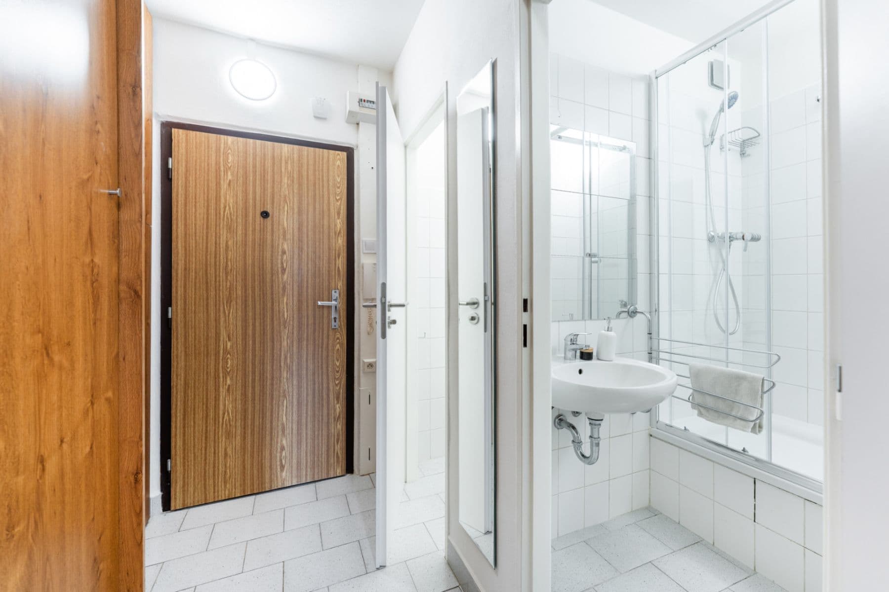 Prenájom bytu 2-izbový 43 m², K Rovinám, Praha, Praha Prenájom bytu 2-izbový 43 m², K Rovinám, Praha, Praha