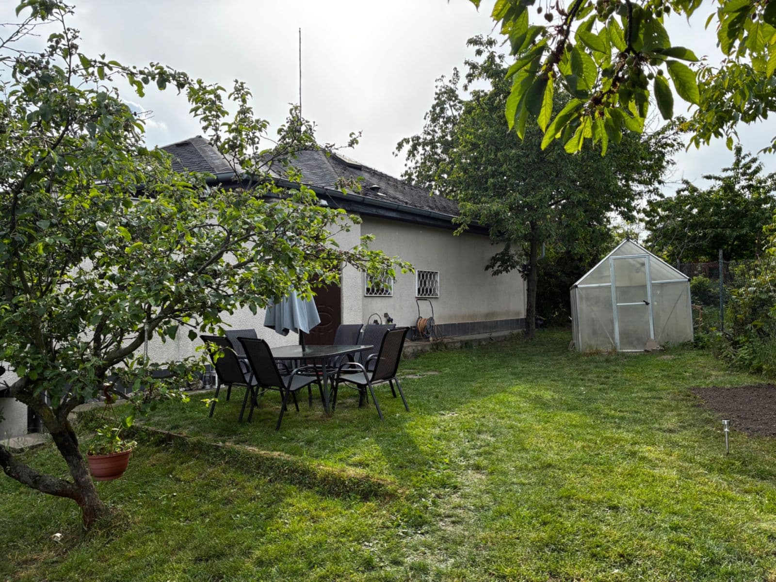 Predaj domu 65 m², pozemok 170 m², Pod Labuťkou, Praha, Praha Predaj domu 65 m², pozemok 170 m², Pod Labuťkou, Praha, Praha