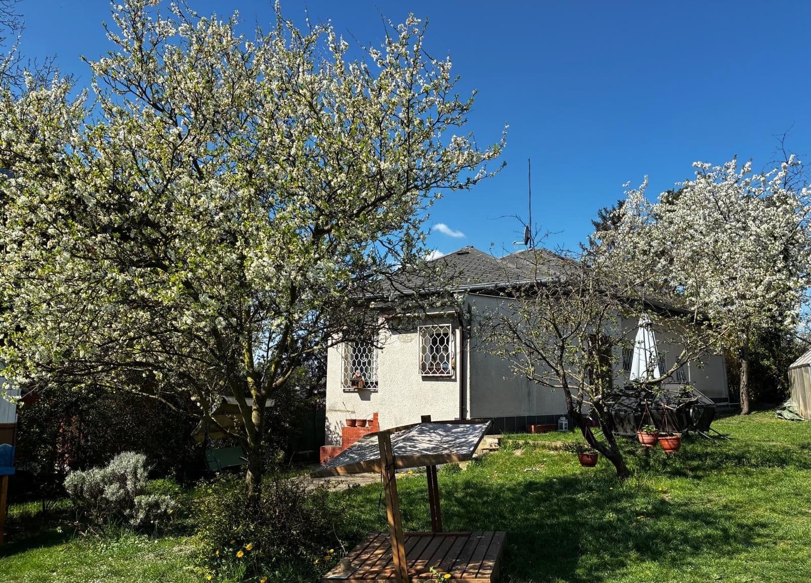 Predaj domu 65 m², pozemok 170 m², Pod Labuťkou, Praha, Praha Predaj domu 65 m², pozemok 170 m², Pod Labuťkou, Praha, Praha