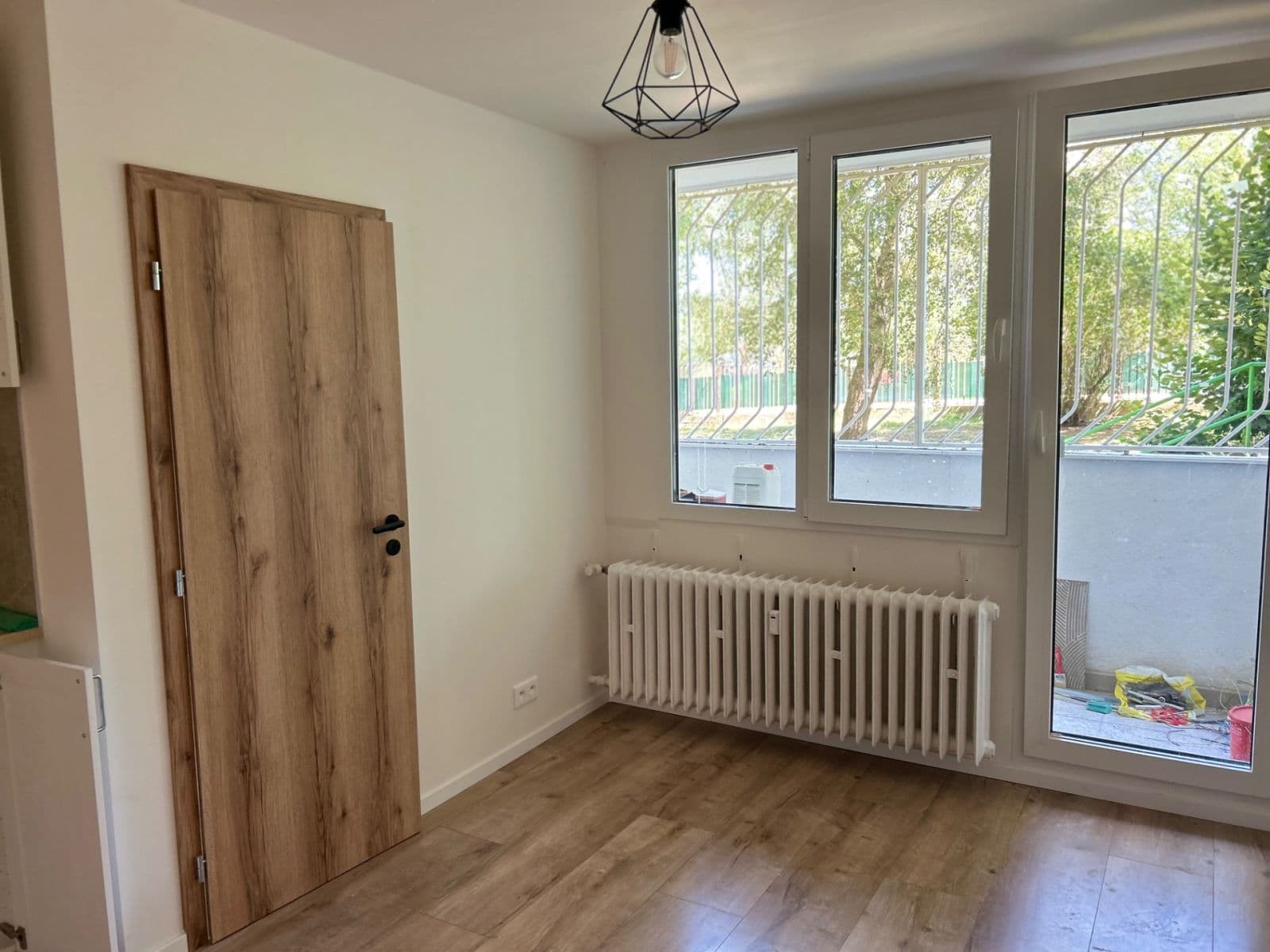 Predaj bytu 2-izbový 40 m², Štúrova, Praha, Praha Predaj bytu 2-izbový 40 m², Štúrova, Praha, Praha